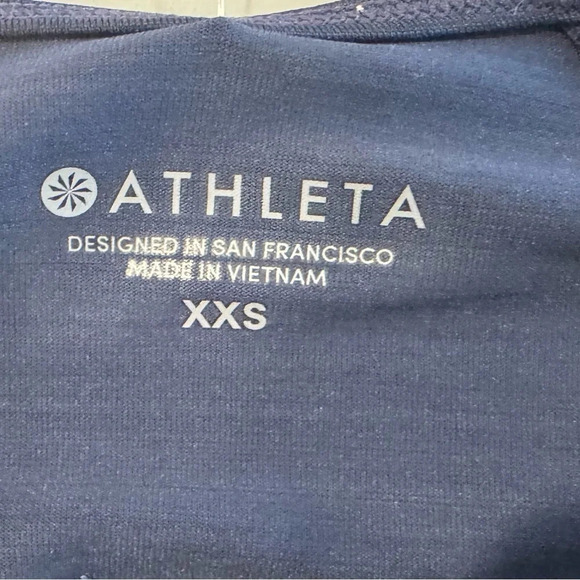 Athleta Women’s Navy Blue Pacifica Wrap Front Top Size xxs  NWT - Picture 11 of 14